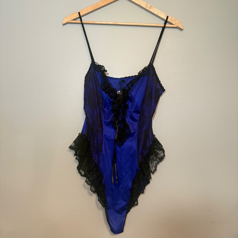 Vintage Fredericks of Hollywood Blue Lace Bodysuit High Cut 2560 Womens 12/14